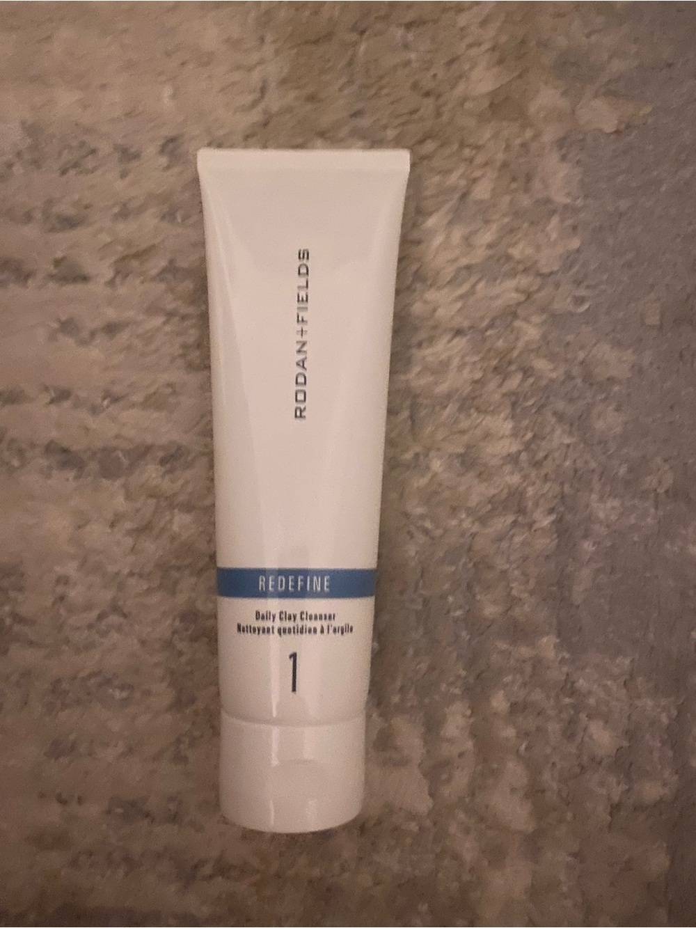 Rodan + Fields White Tube with Blue Accent Daily Clay Cleanser